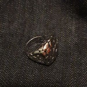 Silver tone Premier Design ring